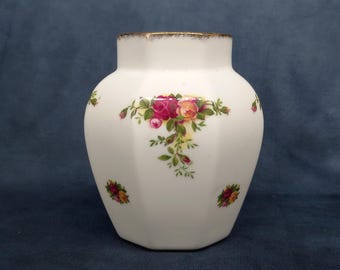 ロイヤルアルバート「オールドカントリーローズ」磁器花瓶 - Etsy 日本