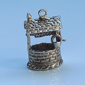 Vintage Sterling Silver Charm, Silver Charm Bracelet Charm, Wishing Well Charm