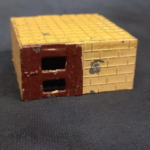 Éléments De Décor Britains – échelle 1/32 – Plâtre Et Plomb – Jouet Ancien
