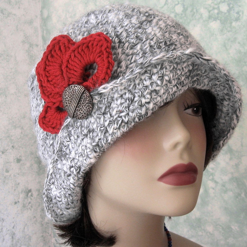 Crochet Hat Pattern Flapper Style With Brim Petal Trim And Back Pleats Digital Download image 5