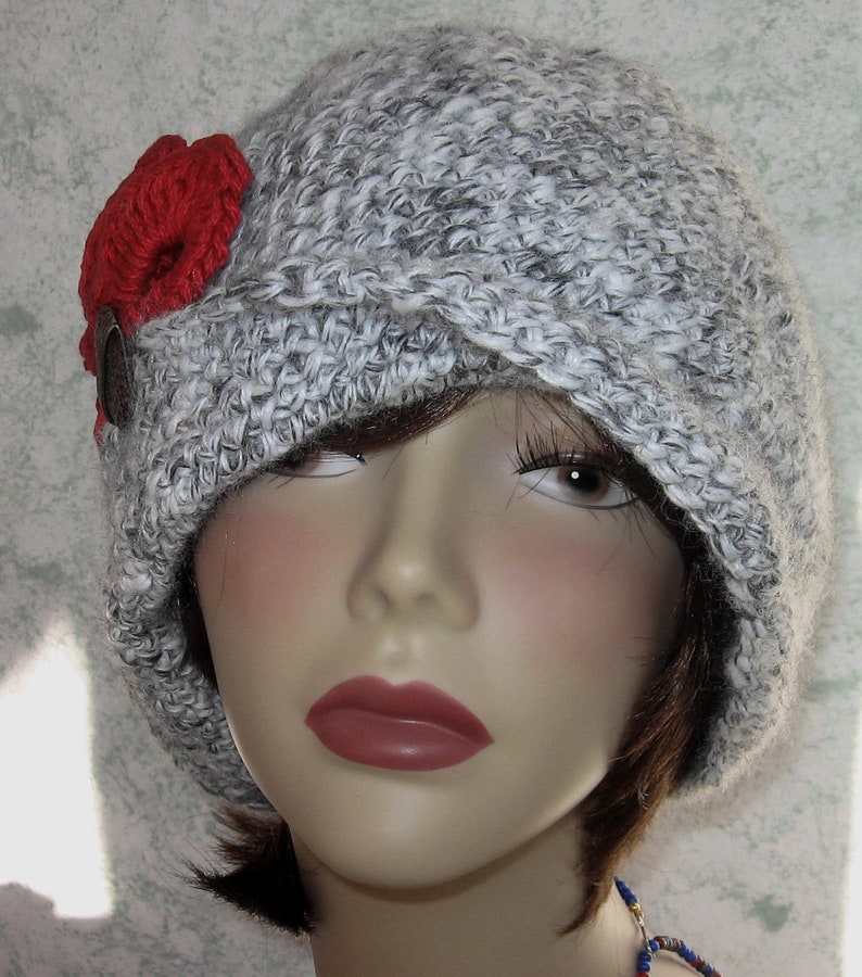 Crochet Hat Pattern Flapper Style With Brim Petal Trim And Back Pleats Digital Download image 4