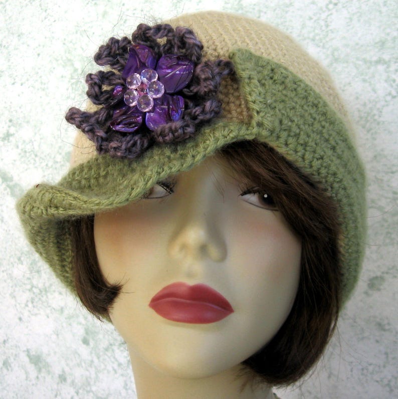 Womens Crochet Hat Pattern Cloche With Contrasting Split Brim And Yarn Brooch Trim Womens Chemo Hat Instant Download Head Size 21 23 Inch image 5