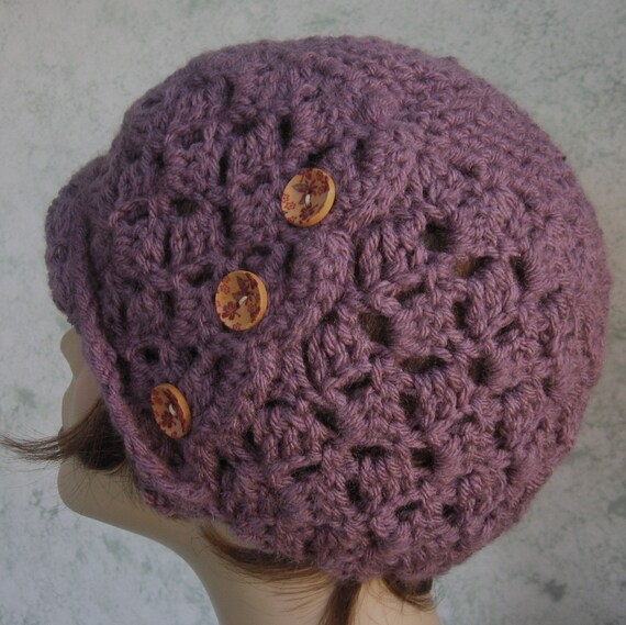 Crochet Hat Pattern Womens Side Button 