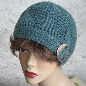 Womens Crochet Hat In Heather Teal Wool Yarn With Vintage Chrome Buckle Trim Teen Thru Adult Sizing 21- 23 Inch