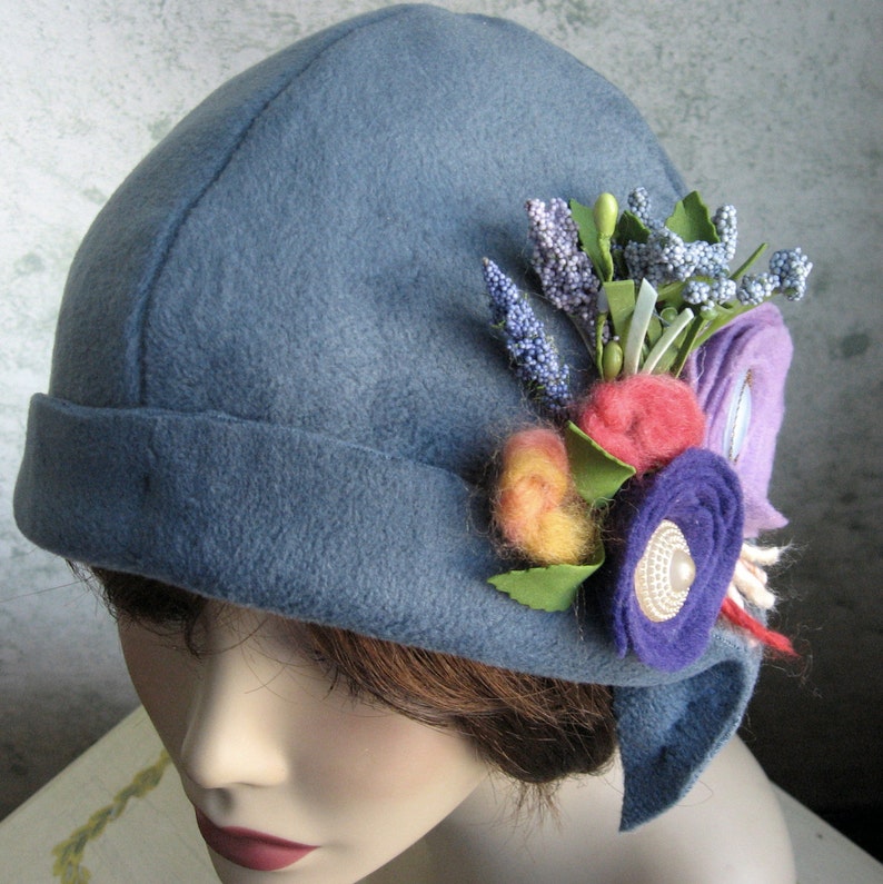 Womens Hat Pattern 1920s Flapper Style Hat With Brim And Rose Trim Womens Chemo Hat Or Bad Hair Day Hat Instant Download Multi Sized 21-23 image 2