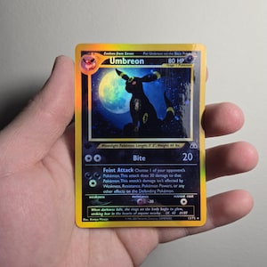 Aimant ou autocollant holographique inversé Pokemon Umbreon 1ère édition, carte Pokémon faite maison, idéale pour les cadeaux et les cadeaux