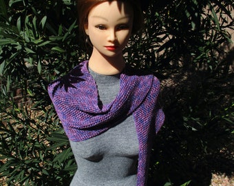 Purple ribbon yarn triangle scarf