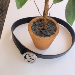 Vintage black leather Gucci belt with GG interlocking buckle/women&#39;s black belt/Gucci/excellent condition/gift