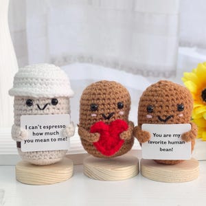 Adorable Crochet Coffee Cup,Coffee Bean holding Red Heart,Favorite bean,Coffee Mug Gift Set,Gift for Lover,Valentine&#39;s Day gift,Desk Decor
