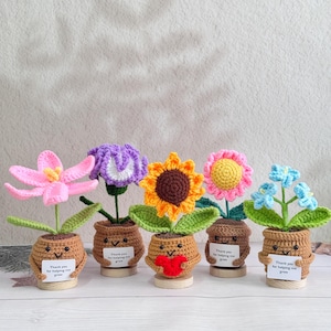 Adorable Crochet Flowers-Sunflower/Lily/Daisy/Carnation/Forget-me-not,Emotional Support Plant,Thanks Gift for Mom/Teacher/Friends/Colleague