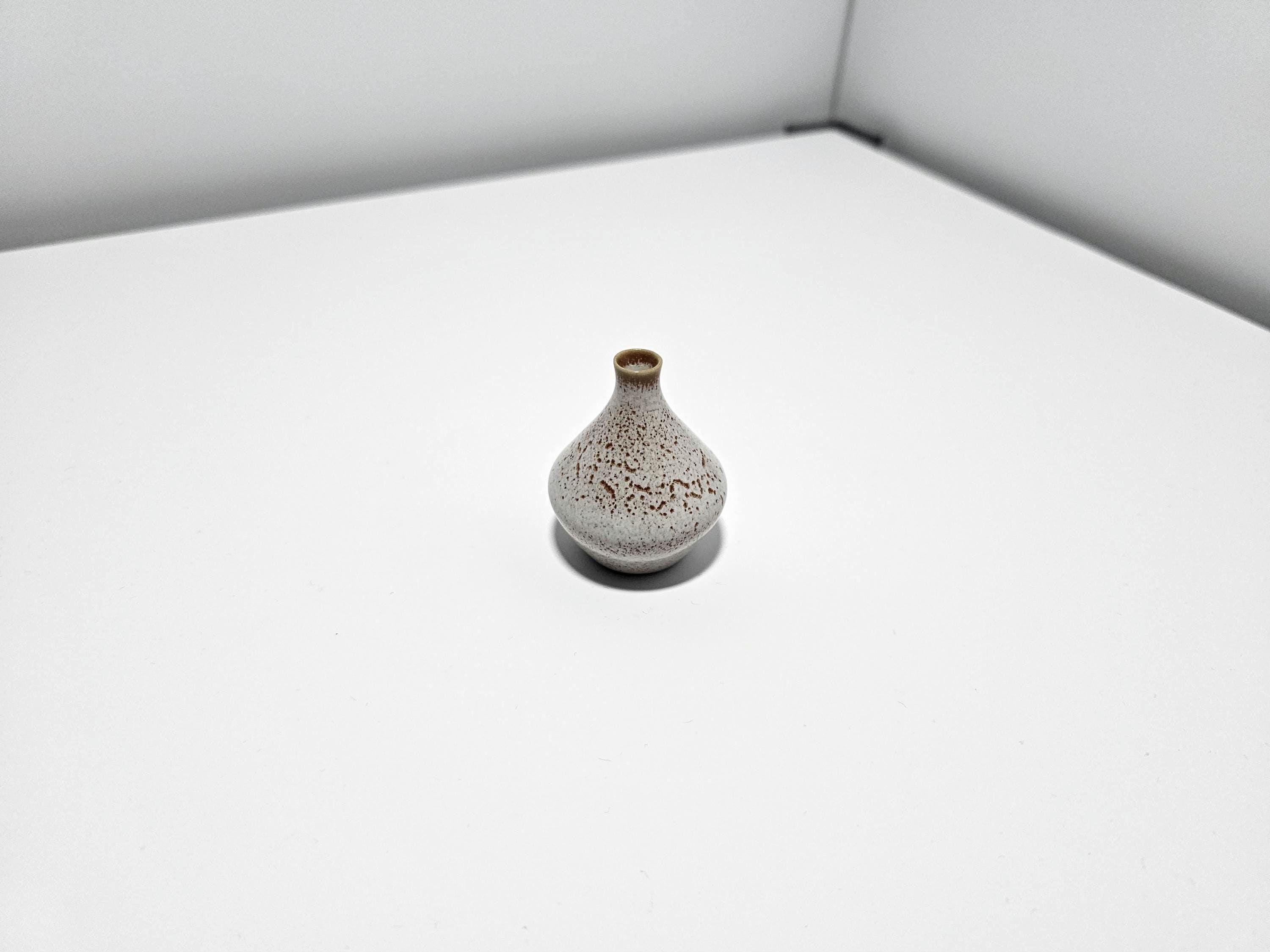 Bertil Lundgren  miniature vase 5 Miniature Vases - Bertil Lundgren - Rörstrand - Mid