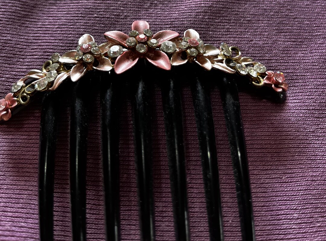 Elegant Black and Pink Hair Comb Black & Fuchsia Floral Hair Comb: Gothic Wedding Headpiece  main image 2