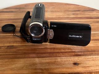 Retro camcorder - Etsy 日本