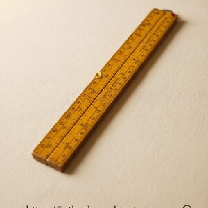 ヴィンテージ Rabone Chesterman No 1303 Duorule 折りたたみ定規 3フィート プラスチックと真鍮製 メートル法変換スケール 計測ツール 英国製