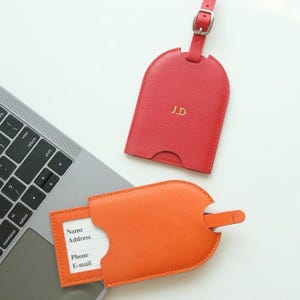 Personalized Leather Luggage Tag, Monogrammed Travel Gift for Her, Custom Gift Tags, Wedding Party Favors, Bridesmaid Gifts, Leather Tag