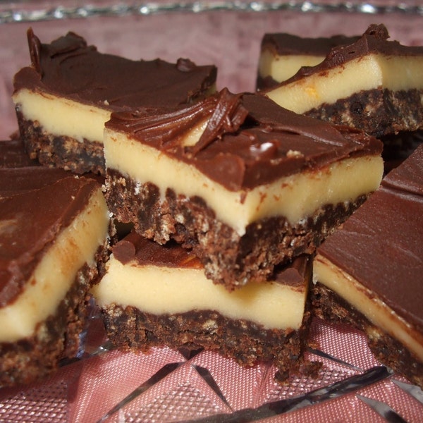 Nanaimo Bars Sampler Size with free shipping Canadian favorite