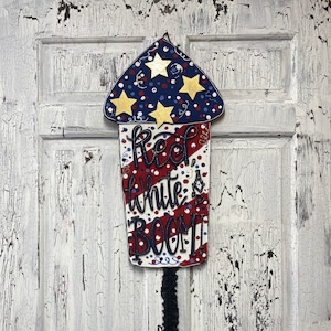 Red White Boom Firecracker Door Hanger, Patriotic Wall Decor, Red White Blue Door Hanger, Handmade Wooden Sign, Housewarming Gift, Gold Star