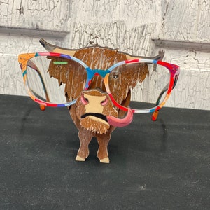 Highland Cow Accessory - Eyeglass Stand - Highland Cow Eyeglass Holder - Glasses Holder Stand - Highland Cow Lover Gifts - Sunglass Stand