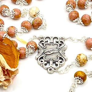 Wedding Flower Rosary from Your Bridal Bouquet, Custom Rosary with Dried Flower Petals, Bride Keepsake Chaplet, Wedding Gift for Her