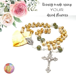 Funeral Flower Rosary from Your Dried Flowers, Wedding Bouquet Preservation Rosary, Custom Memorial Catholic Rosary, Bereavement Gift