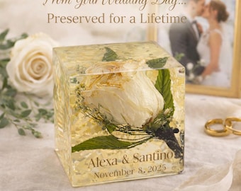 Wedding Flower Preservation Resin Block, Bouquet Keepsake, Boutonniere Display (3x3x3) YOUR flowers