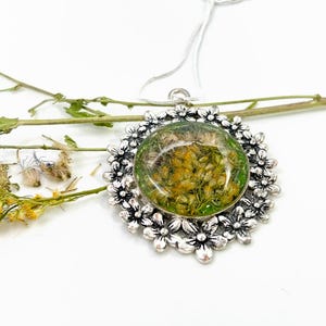 Pendant Necklace Made Using YOUR Dried Flowers, 925s Silver Chain, Funeral Casket Memorial Flowers, Wedding Flowers Bridal Bouquet