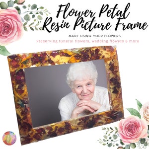 Custom Frame with Flower Petals in Resin. Picture Frame Made Using Your Dried Flower Petals