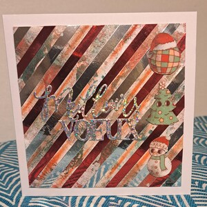 Grußkarte, handgemachte Karte, einzigartige Modellkarte, signierte Karte, rote, silberne, grüne Farben, Karte im quadratischen Format, Schneemann, Tannenbaum,