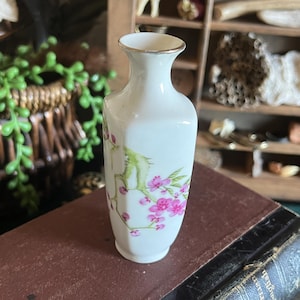 Vintage miniature vase with pink flowers and gold trim