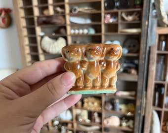 Vintage ceramic 3 bears or dogs with offset eyes