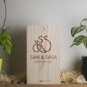 Personalisierte Wein-Geschenkbox aus Holz: Hochzeits- oder Geburtstagsgeschenk mit Gravur