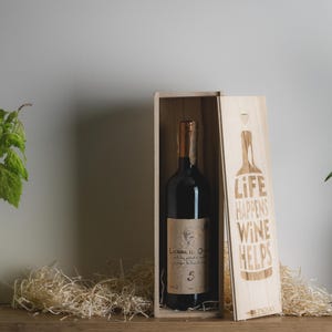 Christmas Personalized Wooden Wine Box for 1 Bottle of Wine, Wine Gift Box, Christmas Gift, Congratulatory Gift, Gift For Couples, Wooden