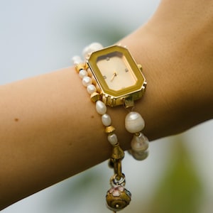 Handmade Real Pearl Watch, Custom Size Pearl Strap, Dainty Gold Watch, Elegant Women&#39;s Watch, Vintage Look Anniversary Day Gift for Her