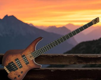 Embrace the Modern and Elevate Your Sound with This Headless Electric Bass CARAYAB4 - Trail Blazer
