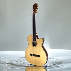 Fretless Solid Top Classical Guitar with Arched Back - Haze C551BCEQSMFL (Matte Finish)