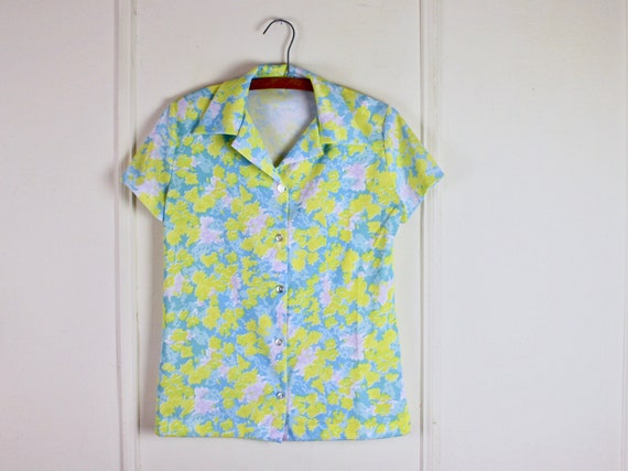 1970s blue + BRIGHT YELLOW floral Blouse - short … - image 5