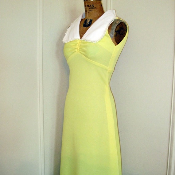 Vintage 1970s sunny yellow Maxi Dress with MOD MO… - image 2