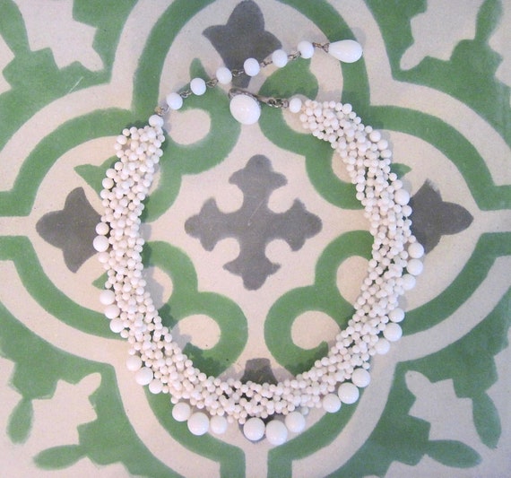 something old, 1940s white multi-strand beaded ne… - image 3