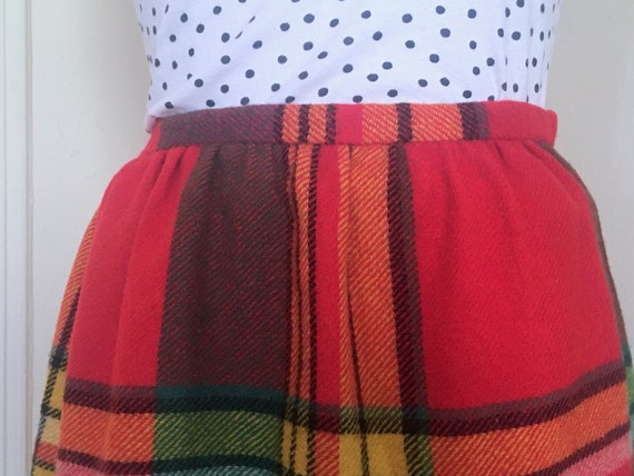1970s red wool plaid mini skirt - CHARLIE'S GIRLS… - image 5