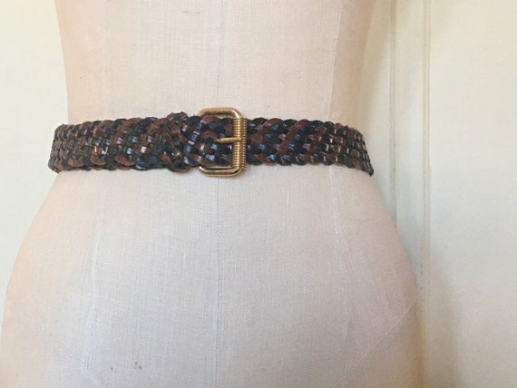 Vintage 1980s Black + Brown Braided Leather Belt With Cool  display picture 2