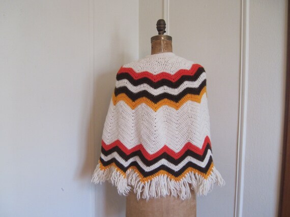 1970s Poncho - cream, vermilion, brown, and orang… - image 5