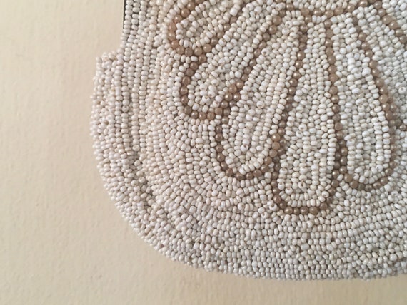 vintage antique 1930s White ART DECO Beaded SHELL Change Purse, perfect for a wedding or a fancy gala - something old View 2
