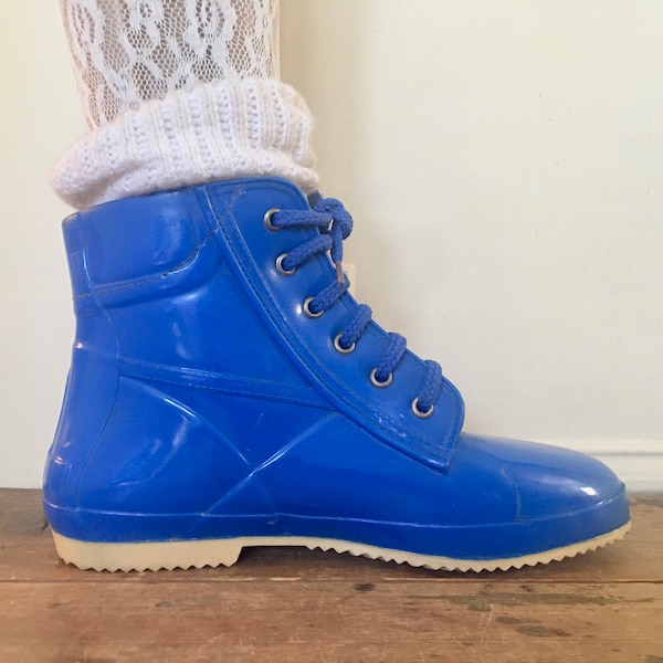 size 8, 1980s Electric Blue Vinyl Boots with attached wigwam socks  - vintage Lace up, Waterproof, Rain, Grannie Boots & white socks