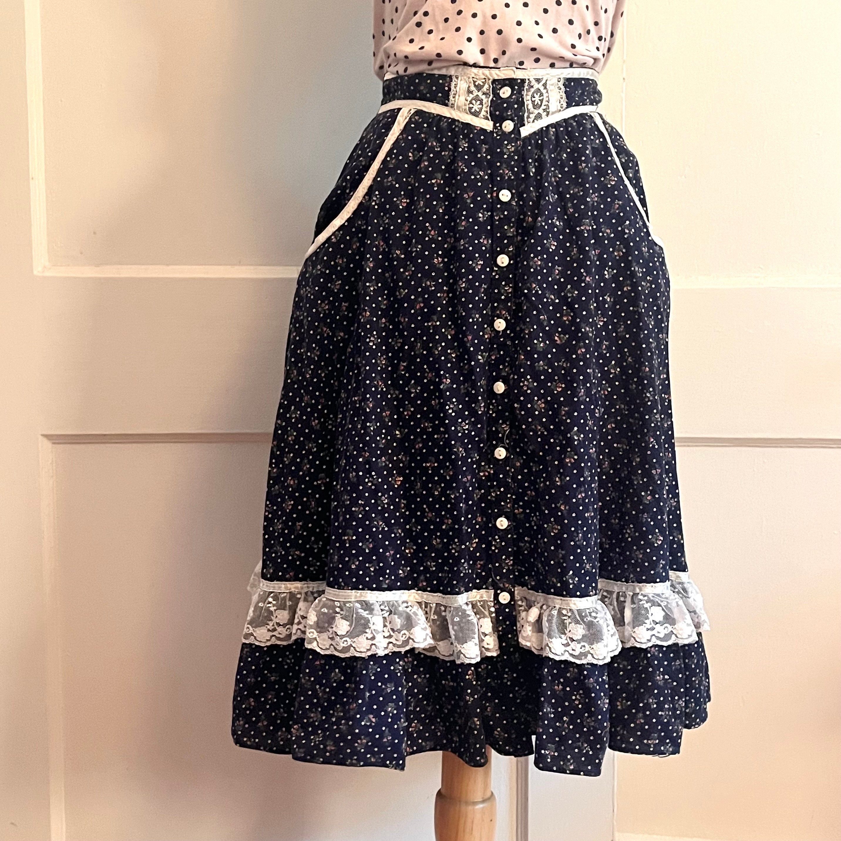 ヴィンテージ　gunnies gunne sax レーススカート GUNNE SAX（スカート）のフリマアイテム一覧