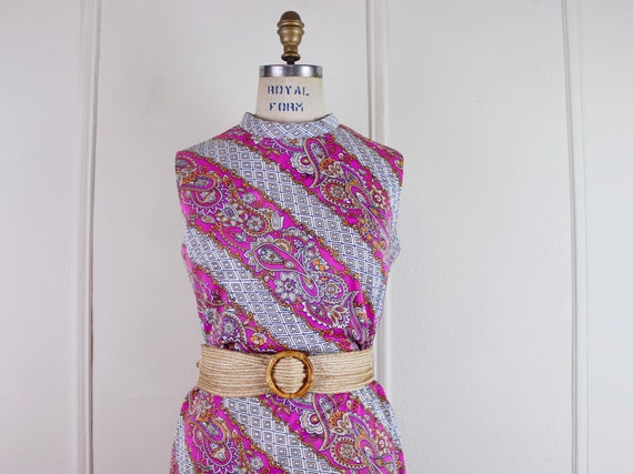 Vintage Parkshire Original Sleeveless Summer Dress Mod Blue and Pink Toile