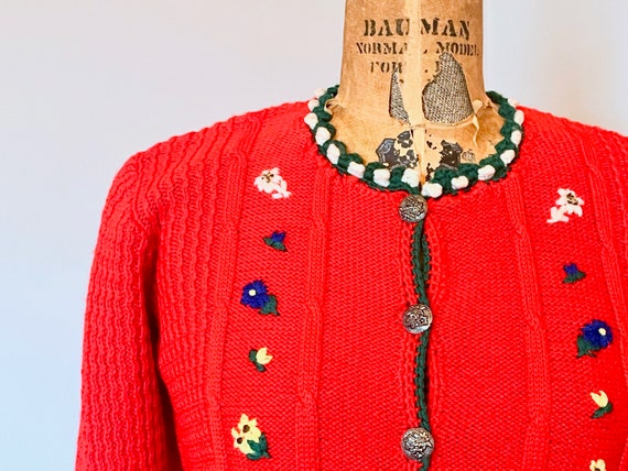 1950s AUSTRIAN FOLK cardigan - vintage WOOL butto… - image 1