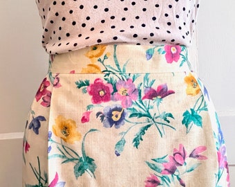 dreams of Spring, off white floral pencil skirt - LINDSAY GEE - linen texture, below the knee - vintage size 12, medium to large