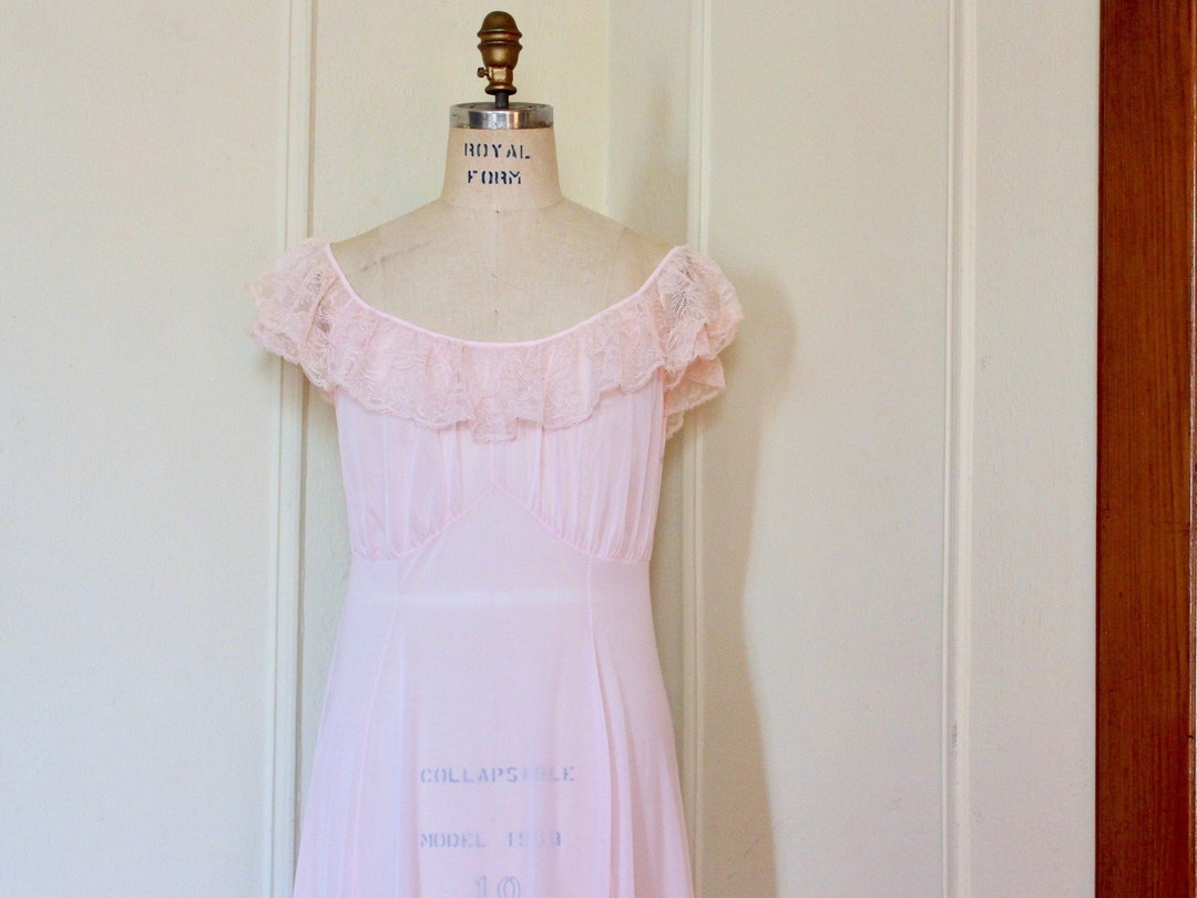 Something Old, 1950s Van Raalte Sheerio Pink Nylon Night Gown With Lace ...