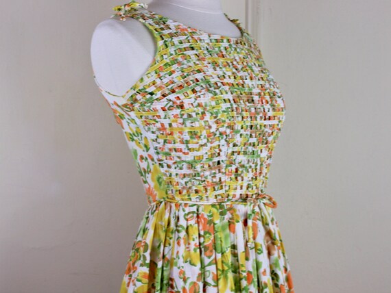 garden party, vintage 1950s sun dress - woven lat… - image 9