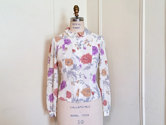 1980s Frilly Floral Neo-Victorian Ruffle Blouse -… - image 1